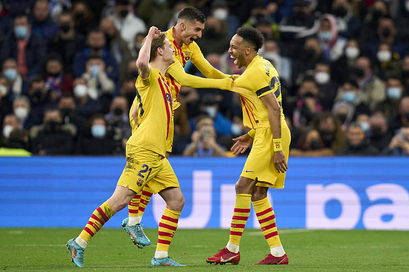  马龙手感滚烫，带领巴塞罗那惊险阿森纳，赛后一句话霸气侧漏